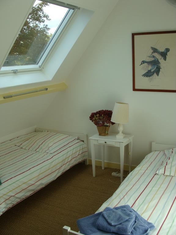 Chambre D'Hotes Les Champarts Tourville-la-Chapelle Rom bilde